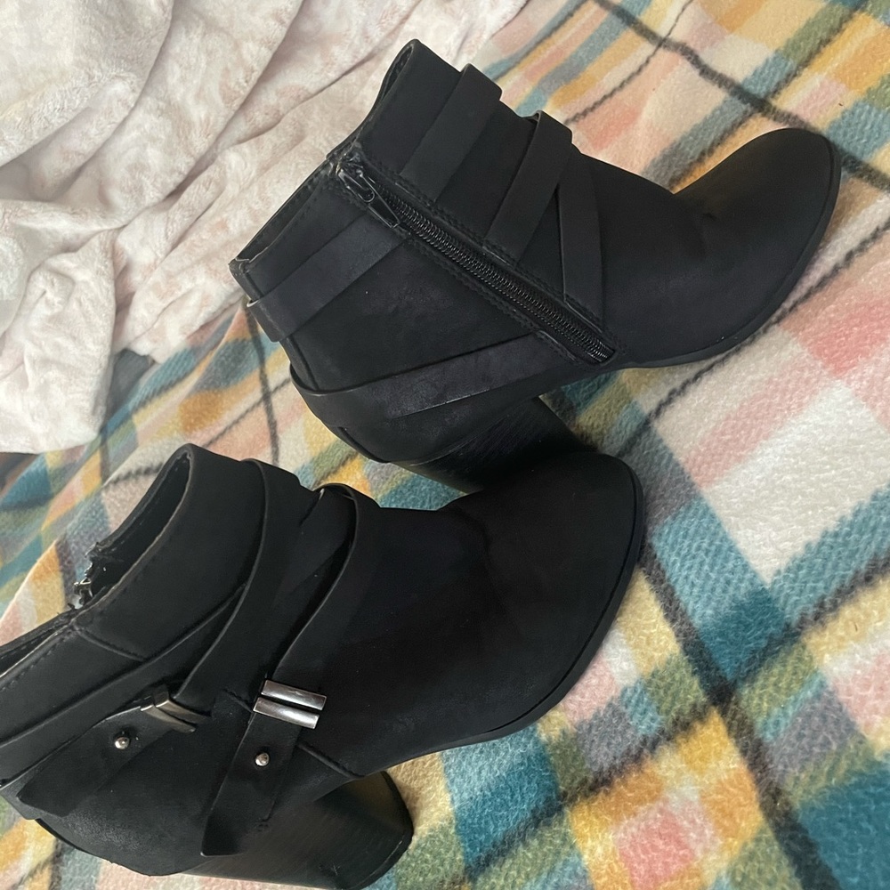 Black boots